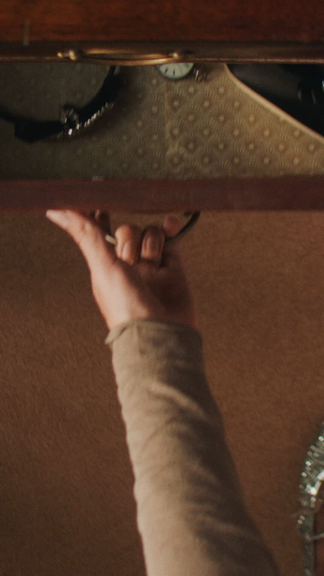 ジミー チュウ - 公式サイト | ラグジュアリーなシューズ、バッグ