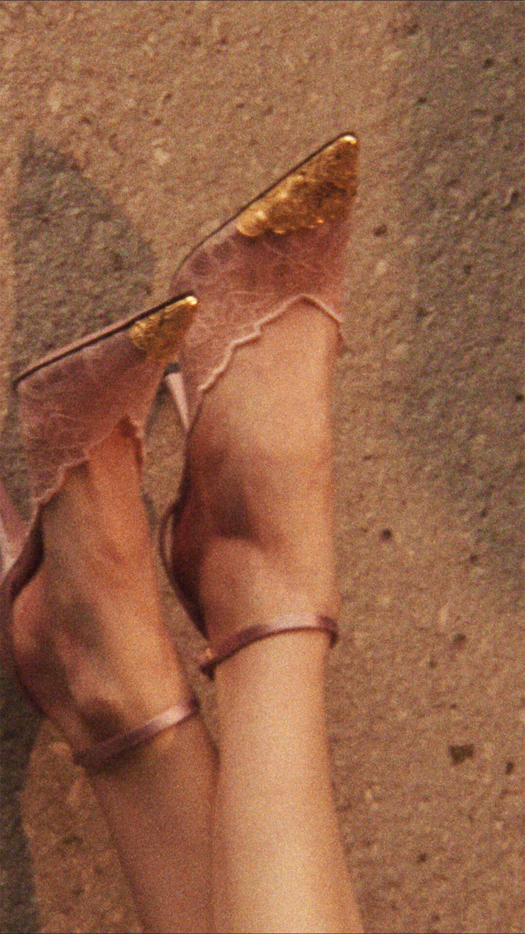 ジミー チュウ - 公式サイト | ラグジュアリーなシューズ、バッグ