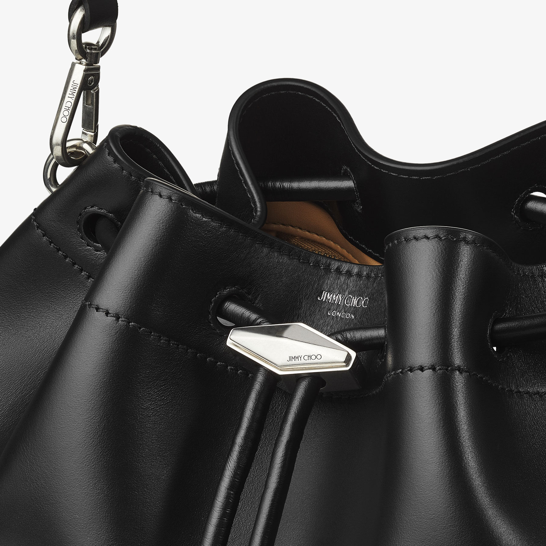 BONBONBCKTEWHUT_013847_DETAIL_