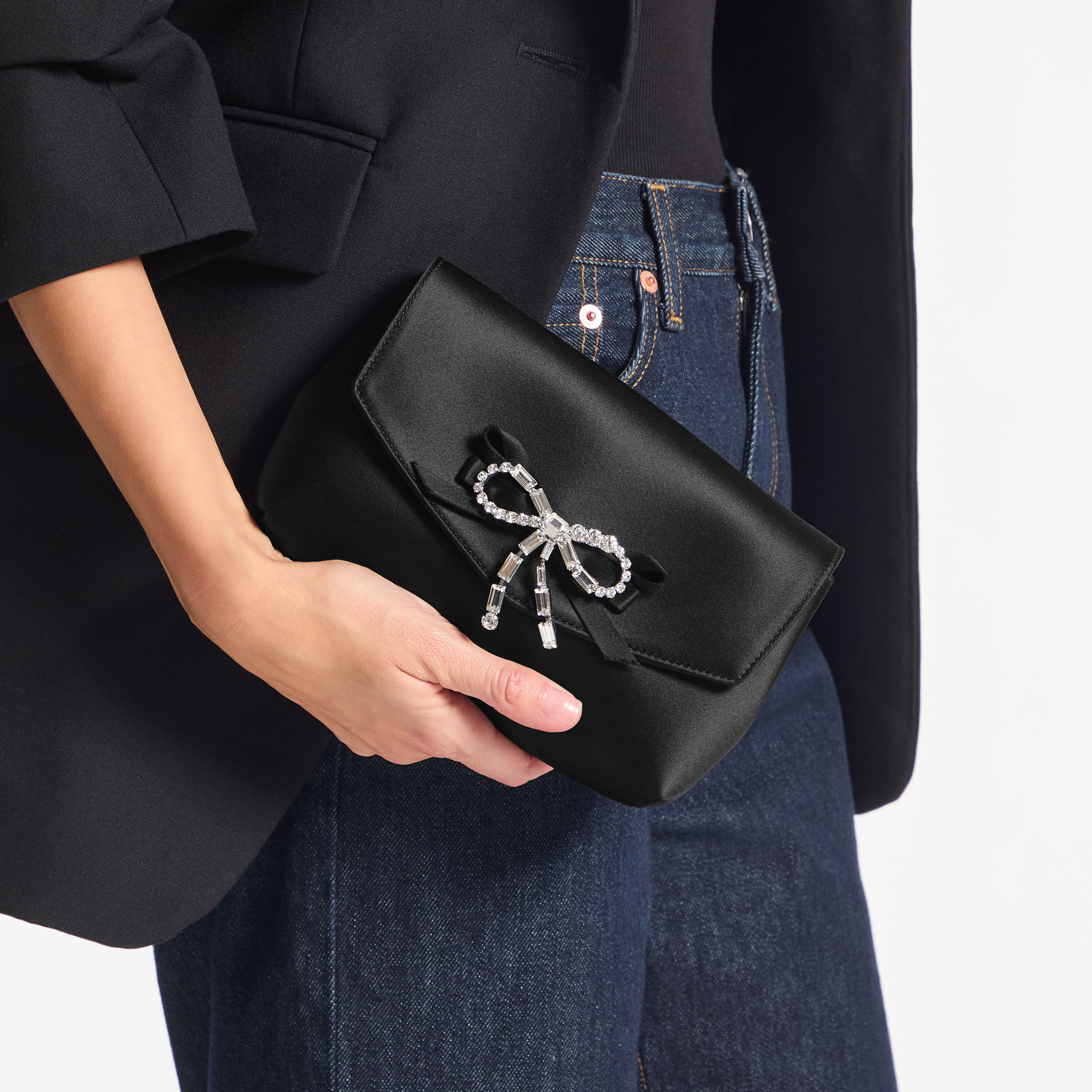 SOFTBOWMINIBAGBOS_000071_MODEL