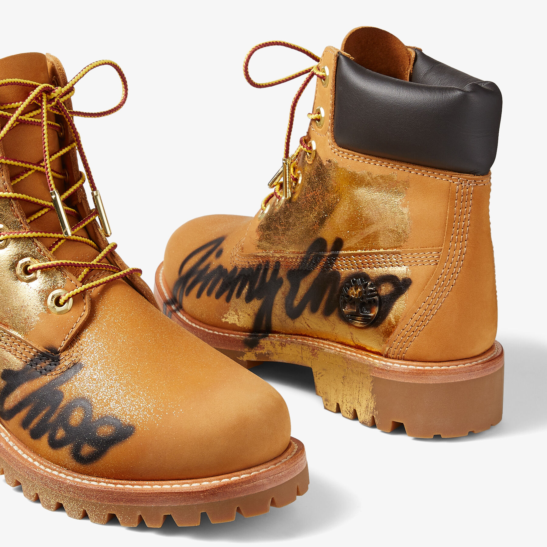ジミー チュウグラフィティ入り Wheat Timberland ヌバック・アンクル 