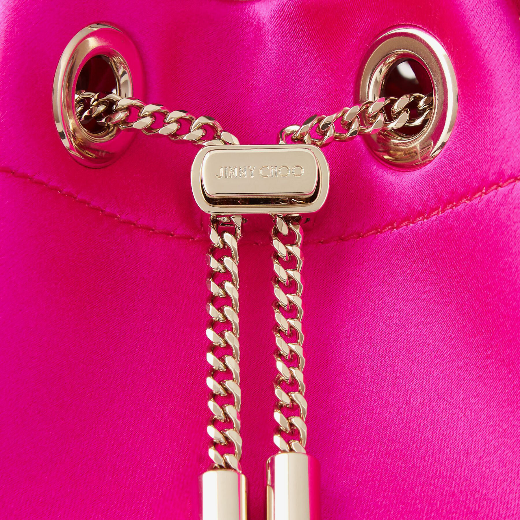 クリスタルハンドル付き Fuchsia サテン・ドローストリングバッグ 