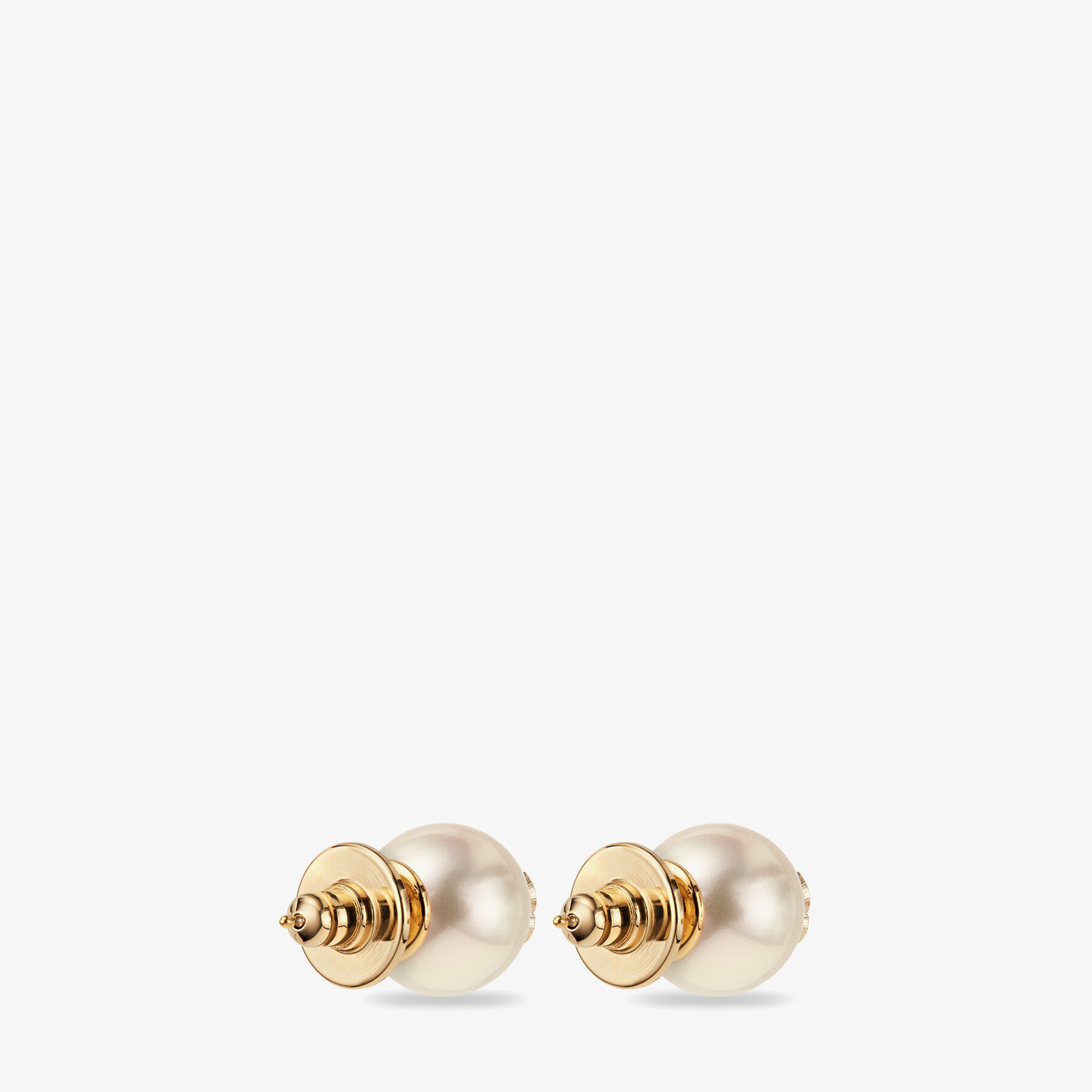 当季大流行 ゴールドフィニッシュメタル・JCロゴ入りパール スタッドピアス アクセサリー