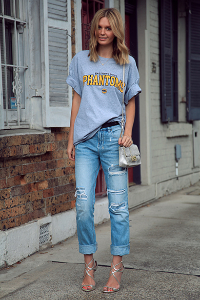 Jessica wears the Lance sandal